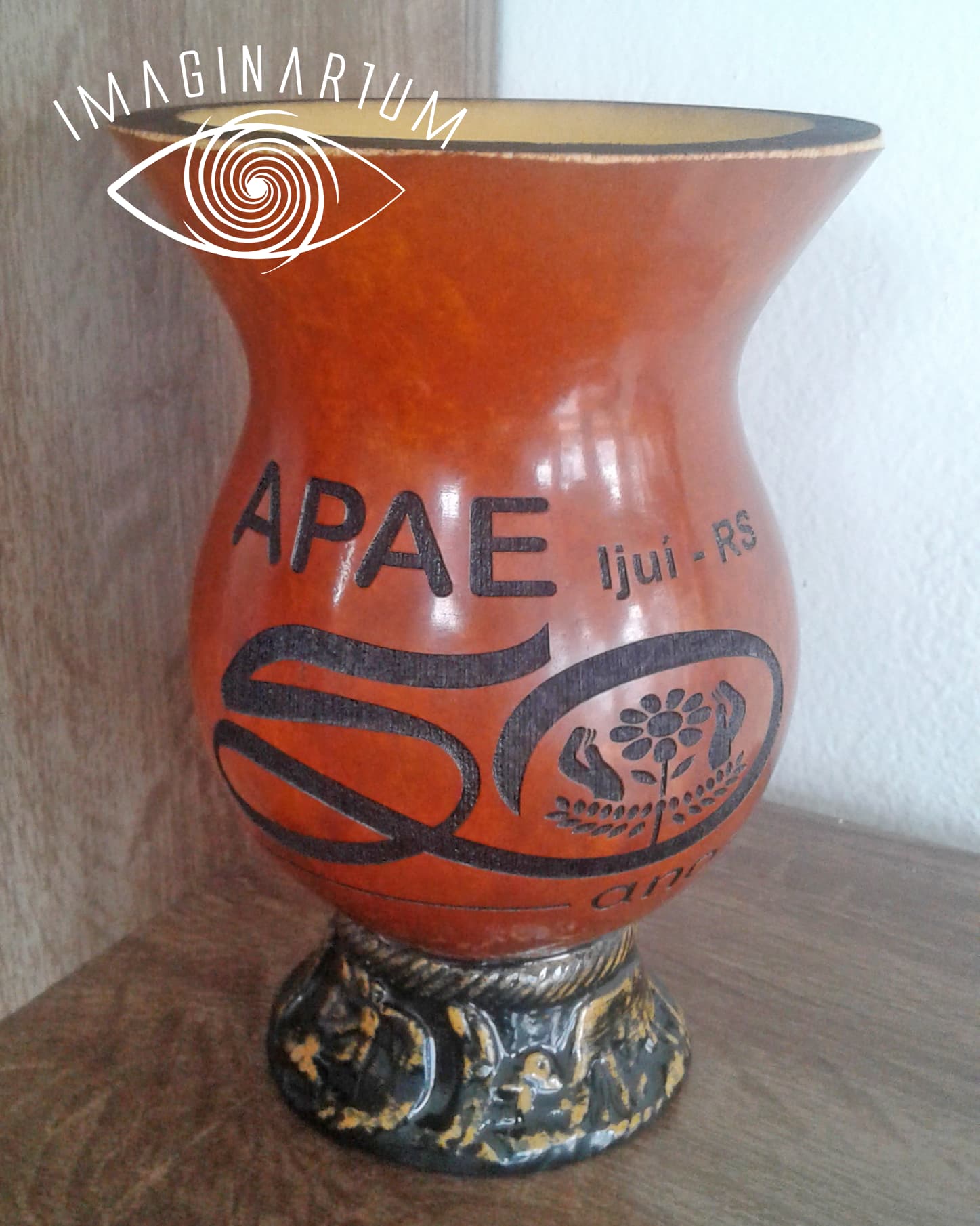 Cuia de chimarrão personalizada com logo modelo 21