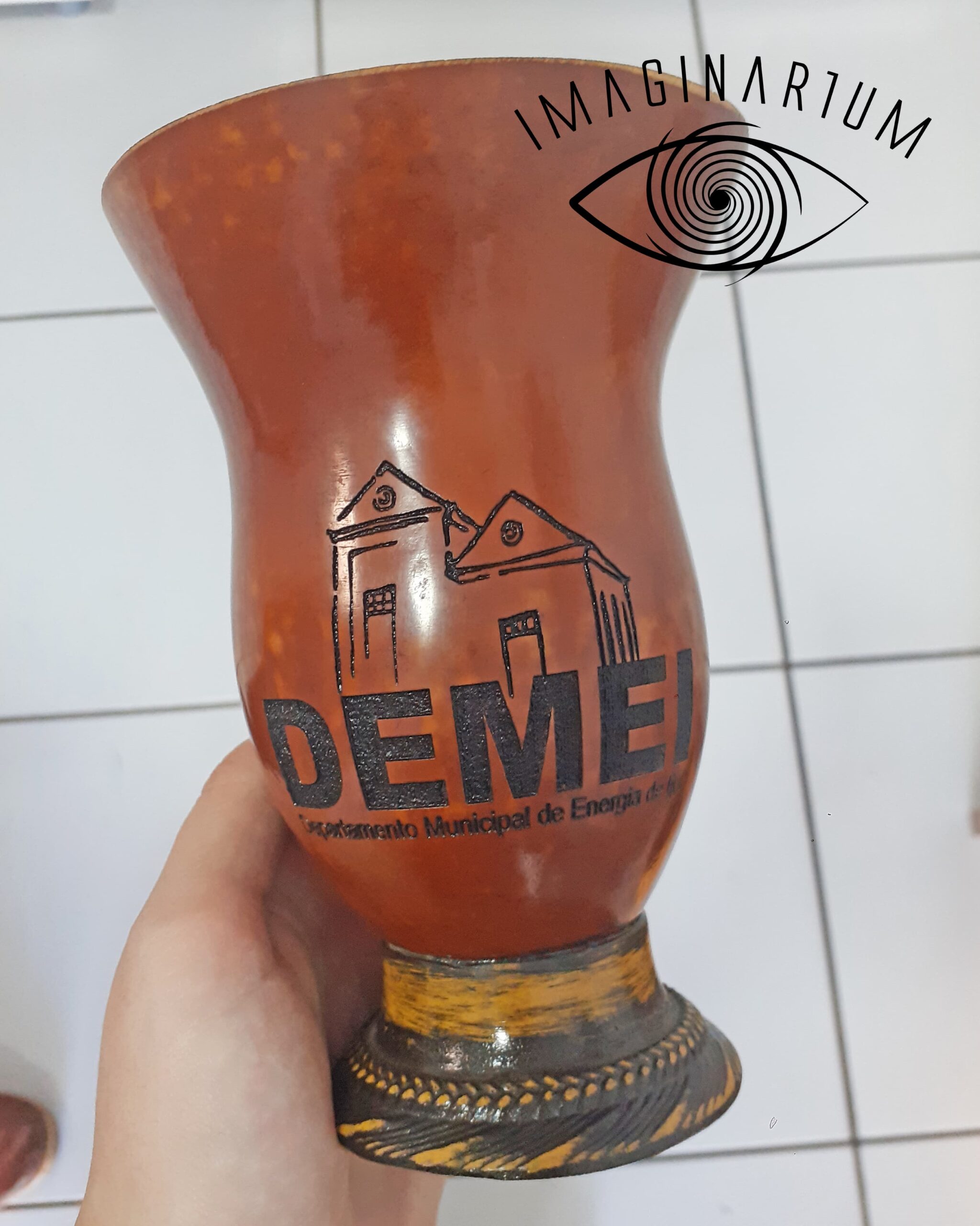 Cuia de chimarrão personalizada com logo modelo 22